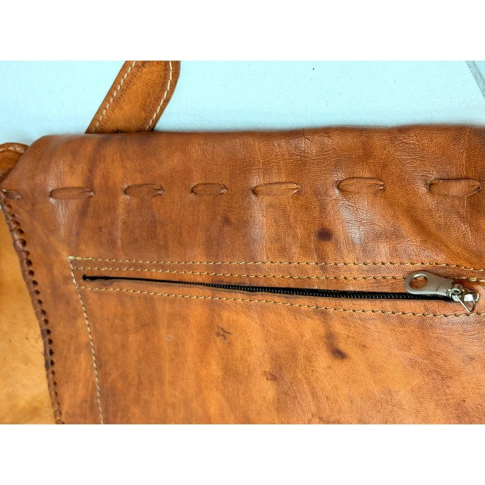 Handmade Brown Leather  Messenger Bag Cowhide Flap Horn Toggle Boho From Spain